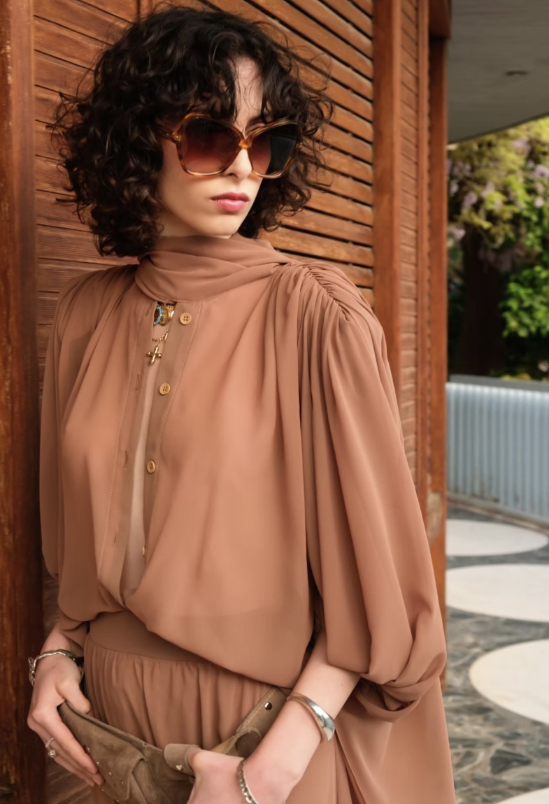 Screenshot Carol Shirt - Image 1